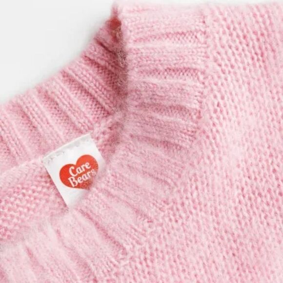 🔸️NWT H&M Divided Pink Care Bear Lightweight Soft Long Sleeve Sweater Medium - Picture 5 of 15